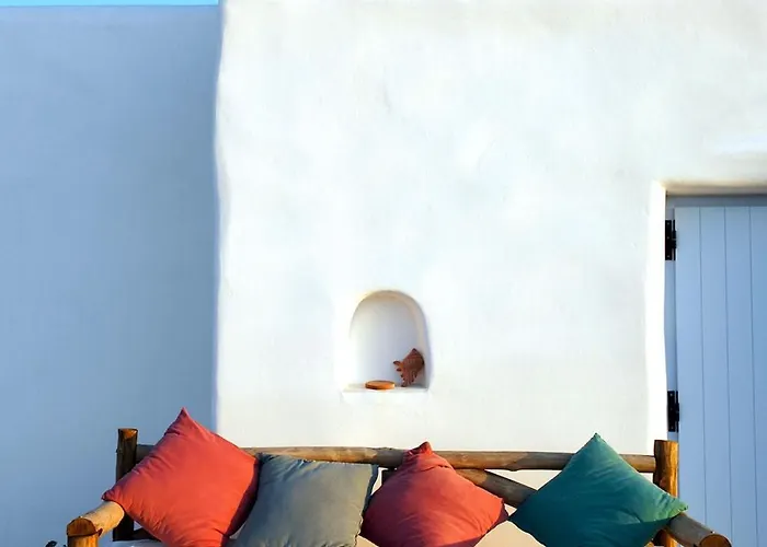 Divers Cycladic House Paros